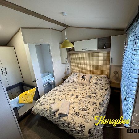 Honeybee Lodge Morpeth Esterno foto