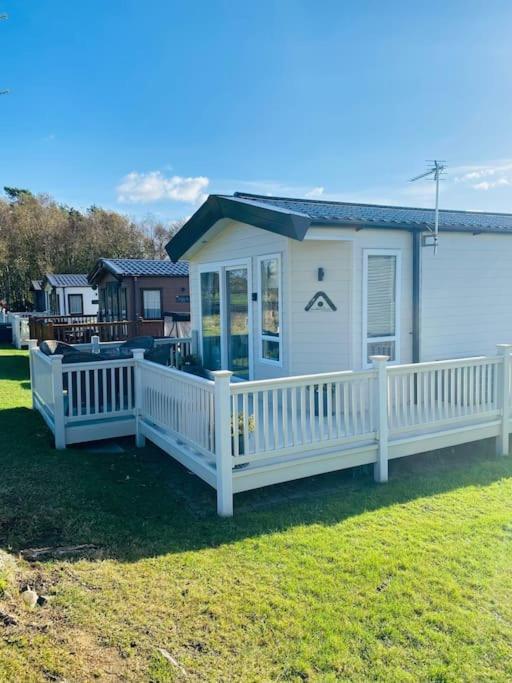 Honeybee Lodge Morpeth Esterno foto
