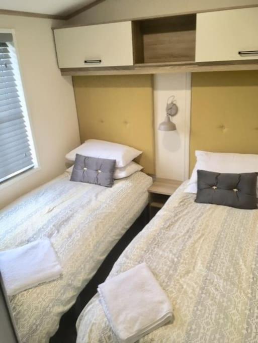 Honeybee Lodge Morpeth Esterno foto