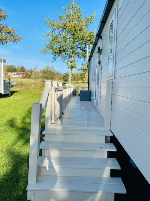 Honeybee Lodge Morpeth Esterno foto